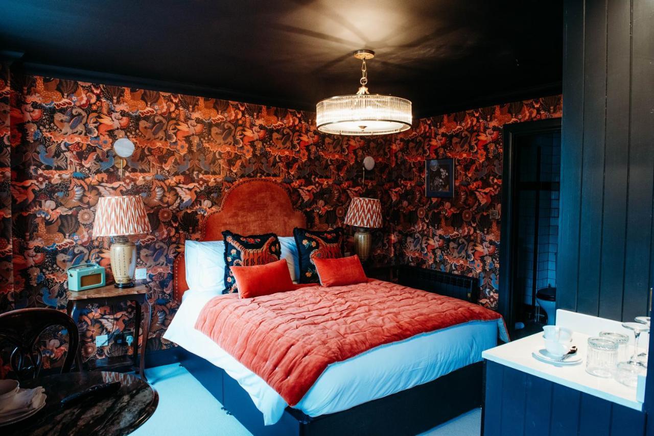Roslyn House Hotel Tobermory Bagian luar foto