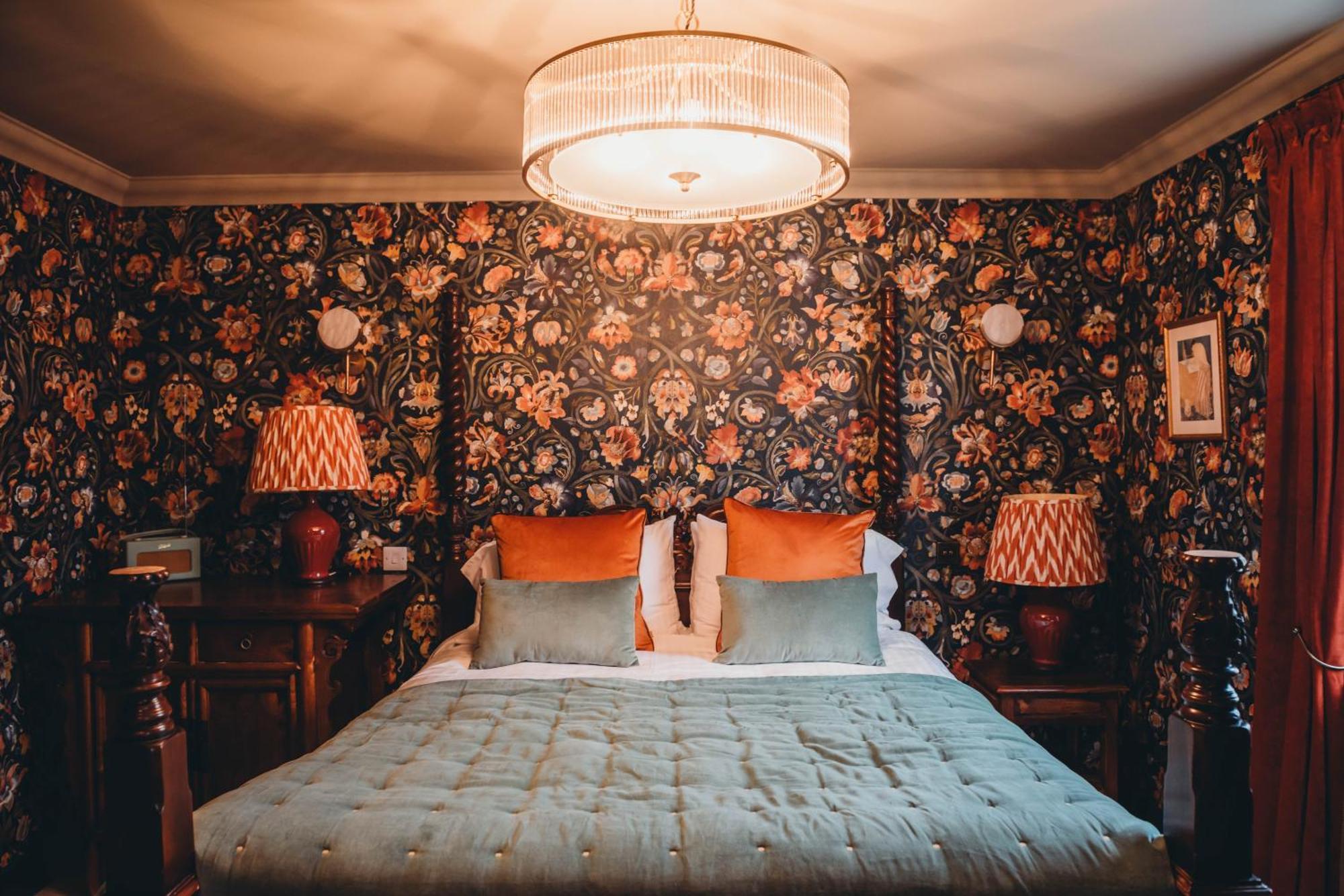 Roslyn House Hotel Tobermory Bagian luar foto