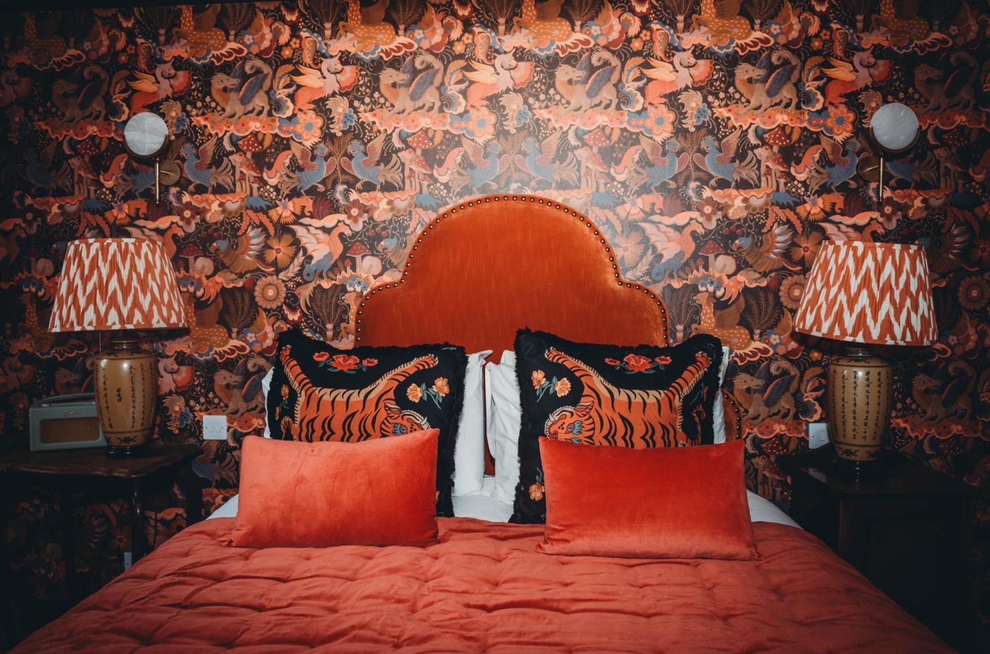 Roslyn House Hotel Tobermory Bagian luar foto